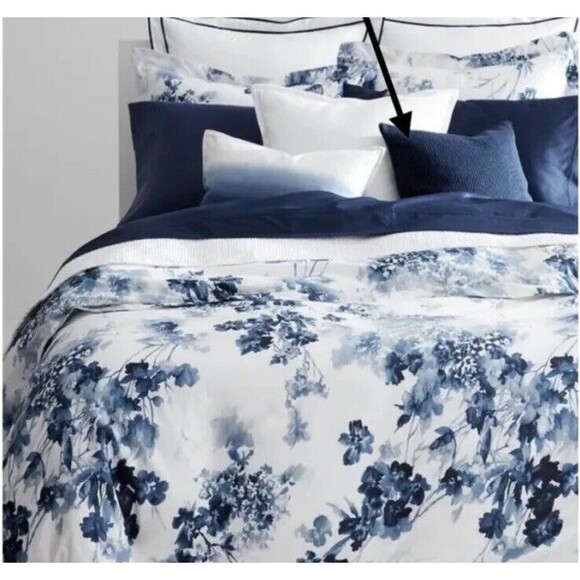 Lauren Ralph Lauren Home 18” Square Flora Rib-Knit Throw Pillow (1) $135 - Picture 4 of 5